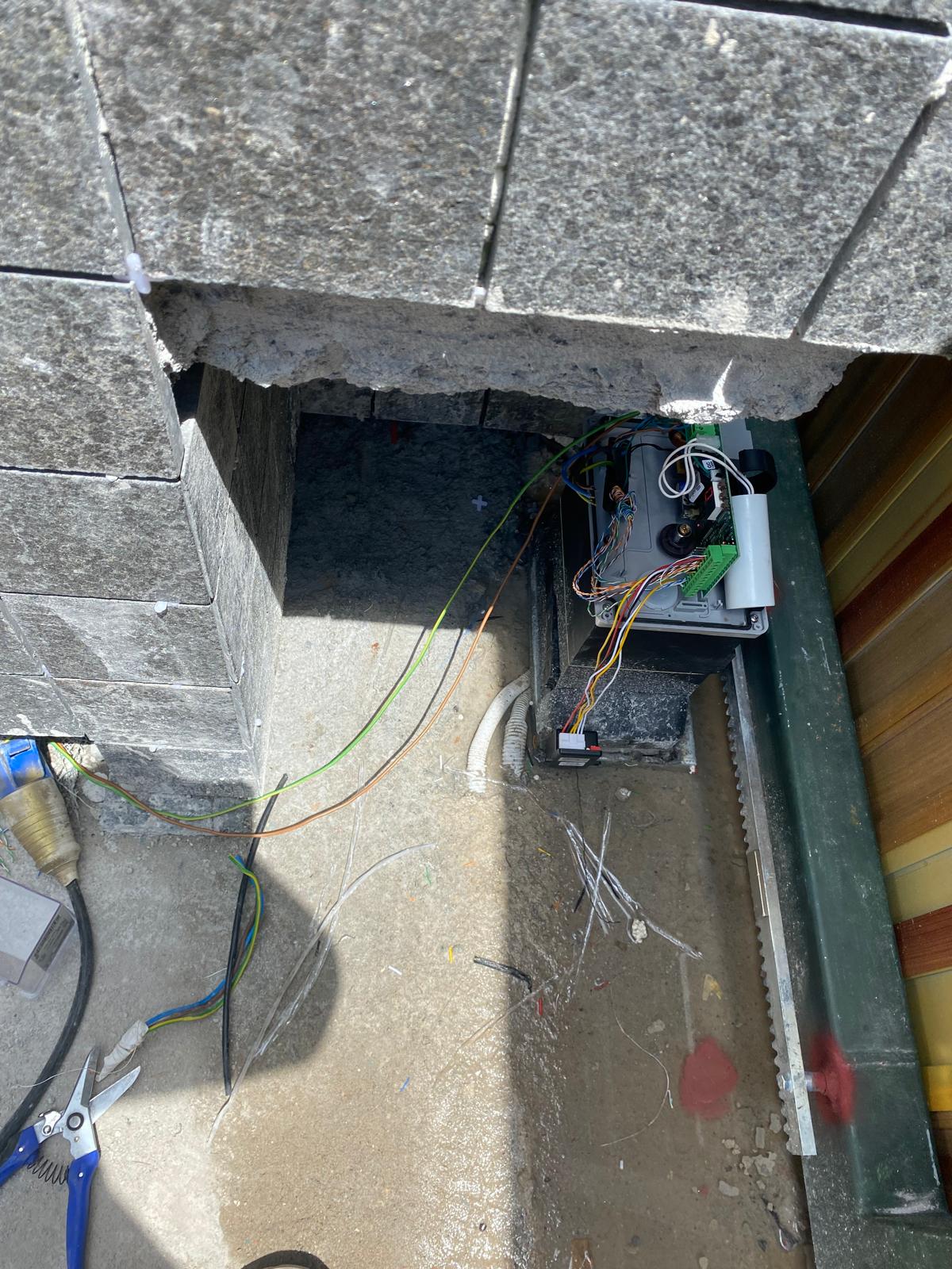 Glass Door Fixing